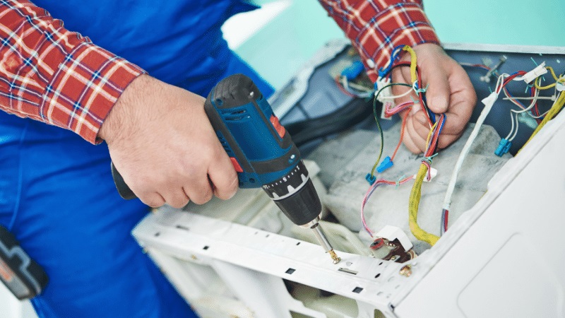 Şereflikoçhisar Viessmann Viessmann çamaşır makinesi kart tamiri – Su almama arızası orijinal parça ile giderildi. - Teknik servis örneği